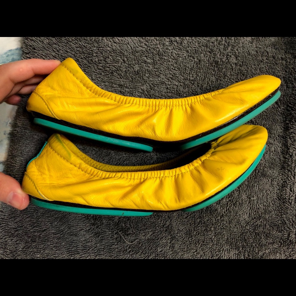 Mustard Tieks
